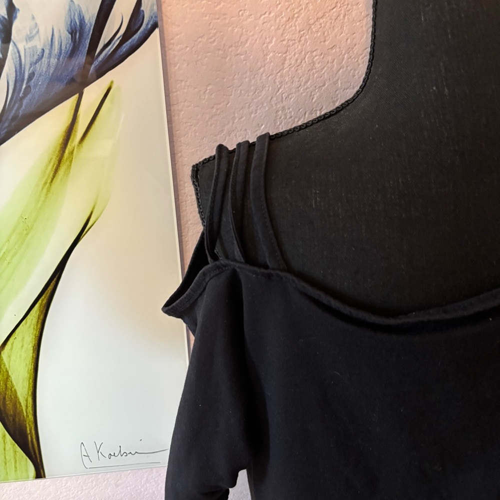 Women’s black shirt size XL - Picture 4 of 6